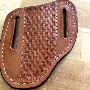 Leather knife sheath